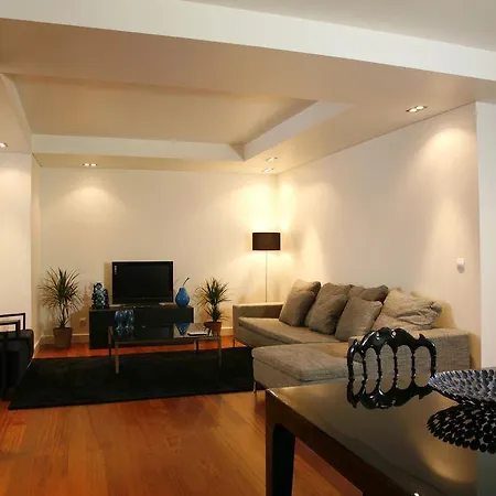 Holidaylovers Chiado Deluxe Apartamento