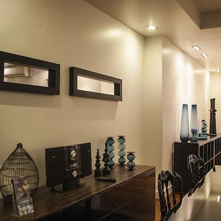 Holidaylovers Chiado Deluxe Apartamento Lisboa