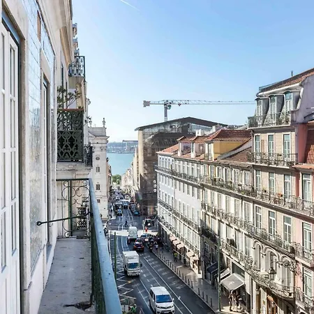 Holidaylovers Chiado Deluxe